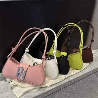 A picture of Ladies bag