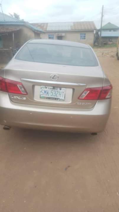 A picture of 2012 Lexus Es350