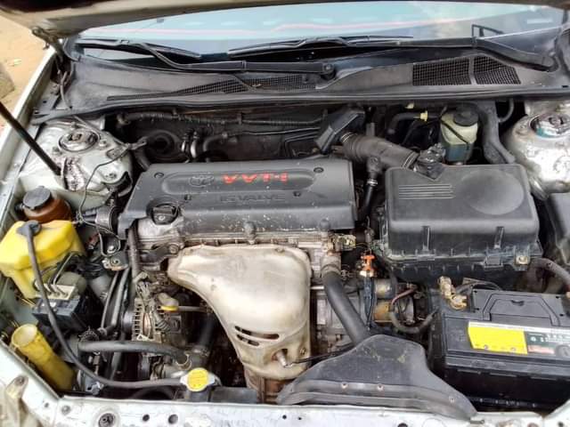A picture of Toyota Camry 2 4