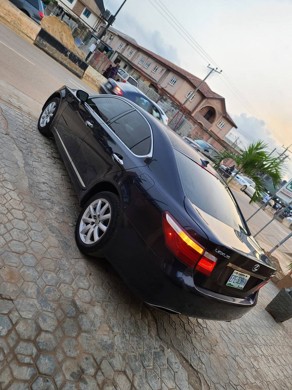 A picture of Ls460 Lexus