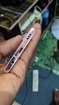 A picture of Nauza lg velvet 5g mchawi kioo