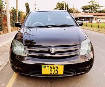 used toyota ist