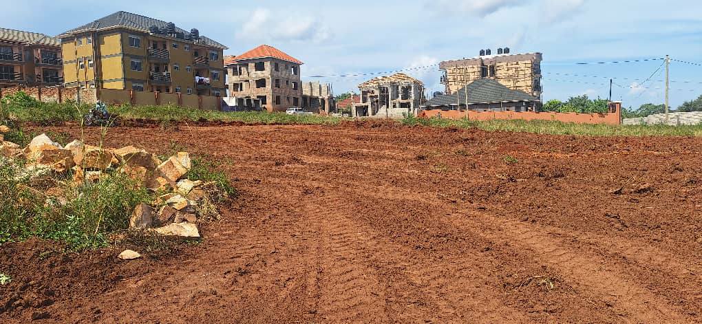 A picture of 25DECIMALS FOR SALE IN KIRA MAMERITO AT 250M