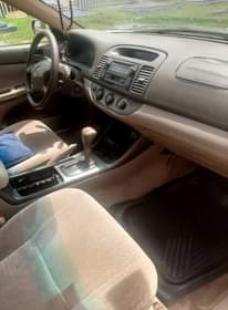 A picture of Toyota Camry 04