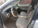 A picture of Extremely clean and Sharp 2005 Highlander 3 Seat Rows Everything