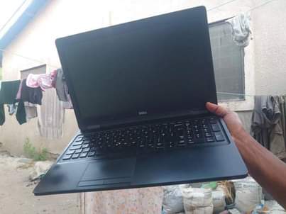 A picture of Dell Core 7
