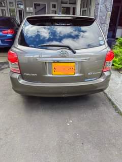 toyota fielder