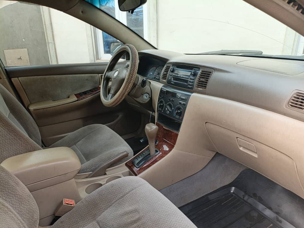 A picture of Toyota Corolla 2003