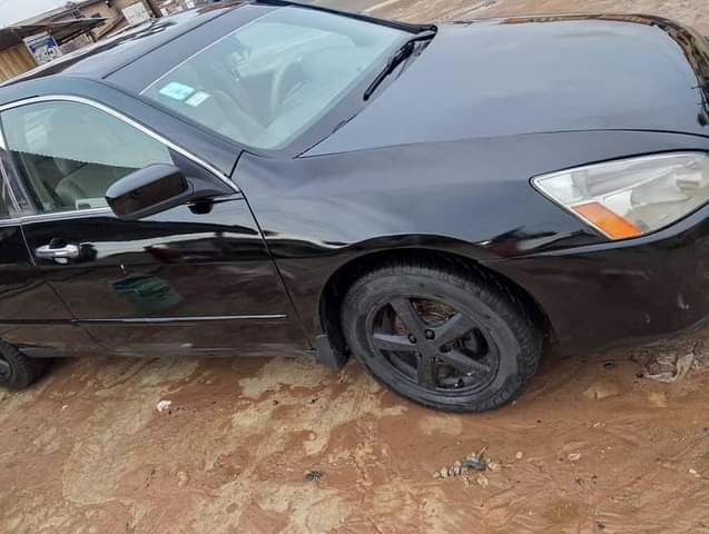A picture of Honda Accord EOD 2004 model
