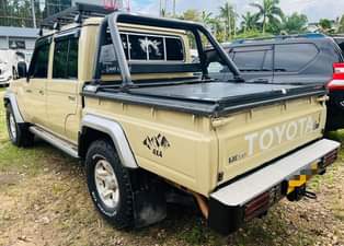A picture of Land cruiser Pickup