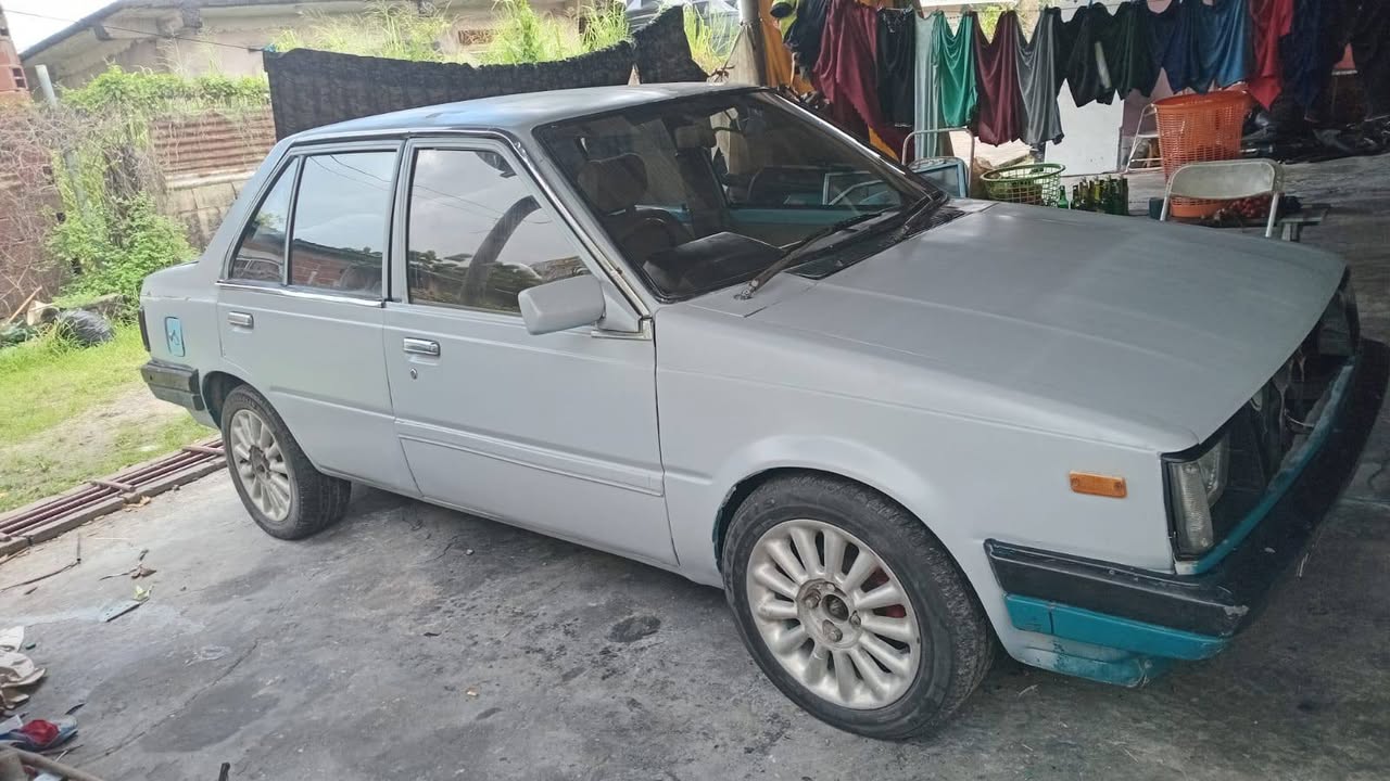 nissan b11