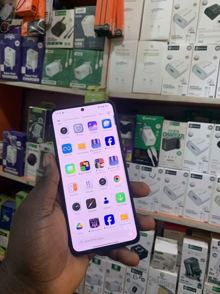 A picture of Redmi note 14 Location Nnewi Anambra State
