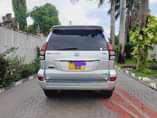 A picture of LAND CRUISER PRADO