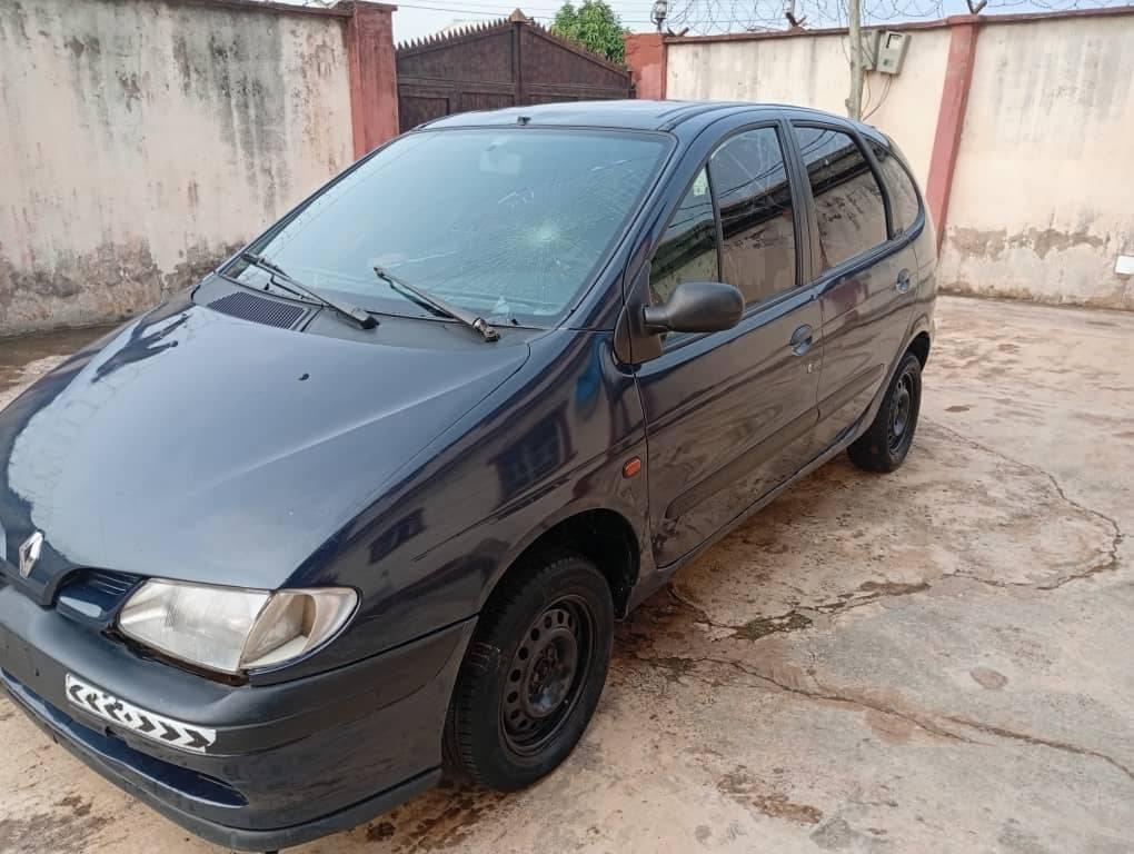 A picture of Renault