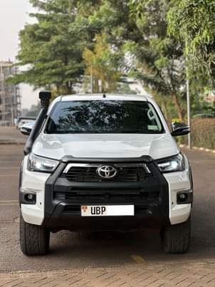 used toyota hilux