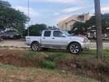 A picture of Nissan frontier 2004