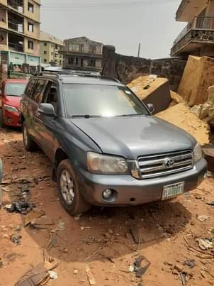 A picture of Distressed sell Highlander