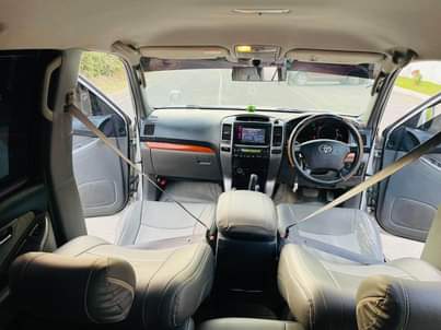A picture of Toyota prado tx 120