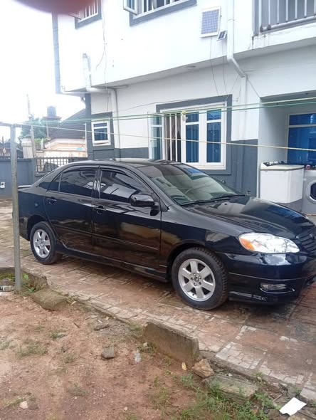 A picture of Toyota Corolla S 2006 first user