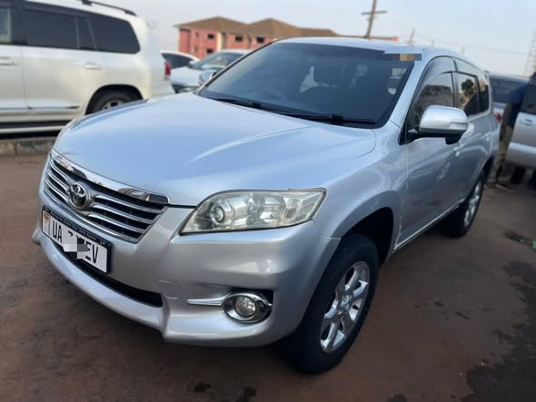A picture of Vanguard 2011 2 4cc vvti petrol 40M