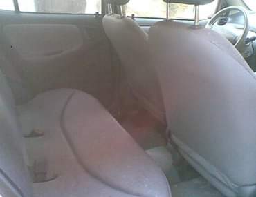 A picture of Toyota Yaris Fuel Petrol Engine 4 Plugs Audio CD AM