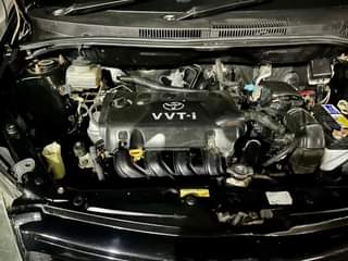 A picture of TOYOTA IST
