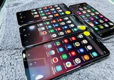 A picture of S8 SAMSUNGS AT 450000