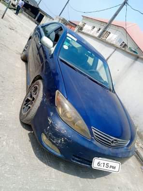 A picture of Awoof Deal 03 Toyota Camry untouched engine first body pan