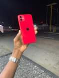 A picture of iPhone 11Plain 128GB