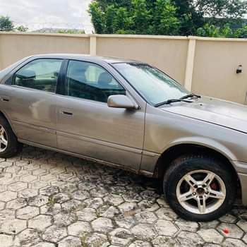 A picture of 2001 TOYOTA CAMRY TINYLIGHT