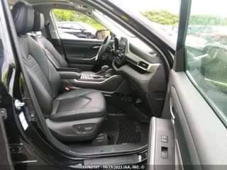 A picture of Toyota Highlander