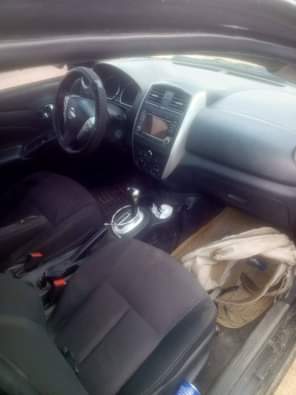 A picture of Nissan versa 2018 Nothing to fix there Flash on first