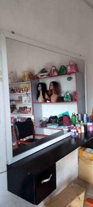 A picture of Big Mirror locker