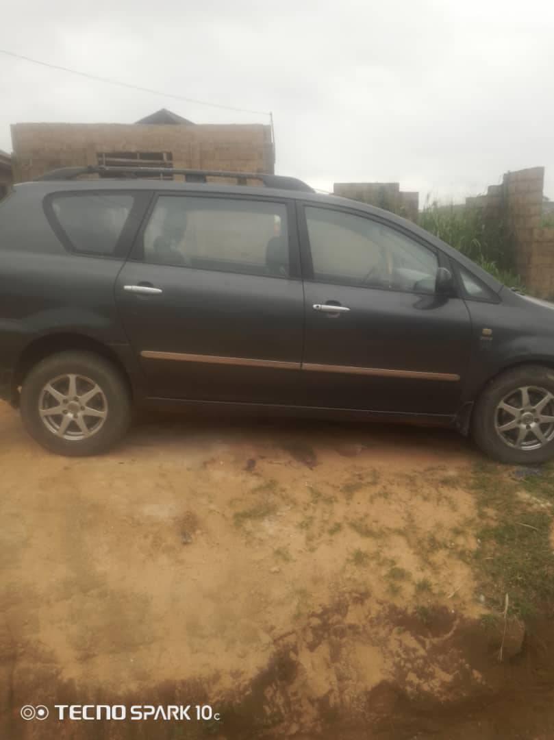 A picture of Toyota Avensis