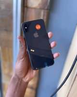 A picture of Iphone x