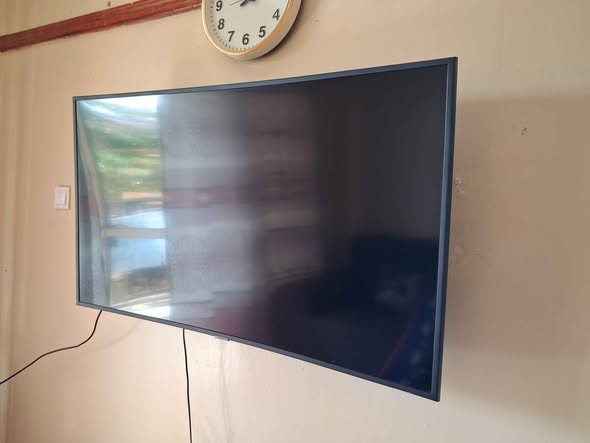 A picture of Samsung 4K TV 49inches