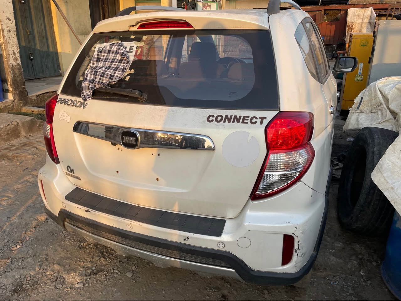 A picture of Very clean in and out first body 2021 innocent connect
