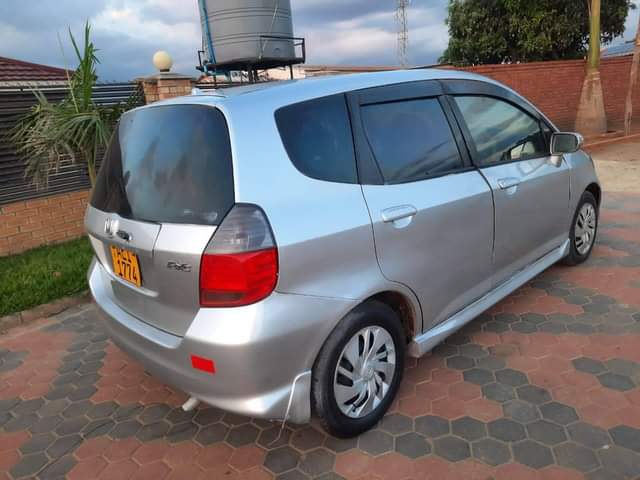 cars under 4000
