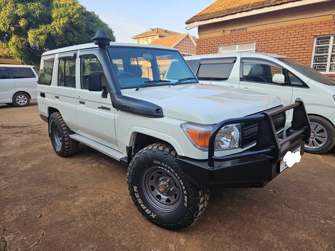 A picture of Toyota land cruiser Hardtop model 2009 for sale 95m