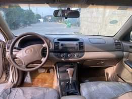 A picture of 2005 Camry going for 1 950 u can call 08028311989