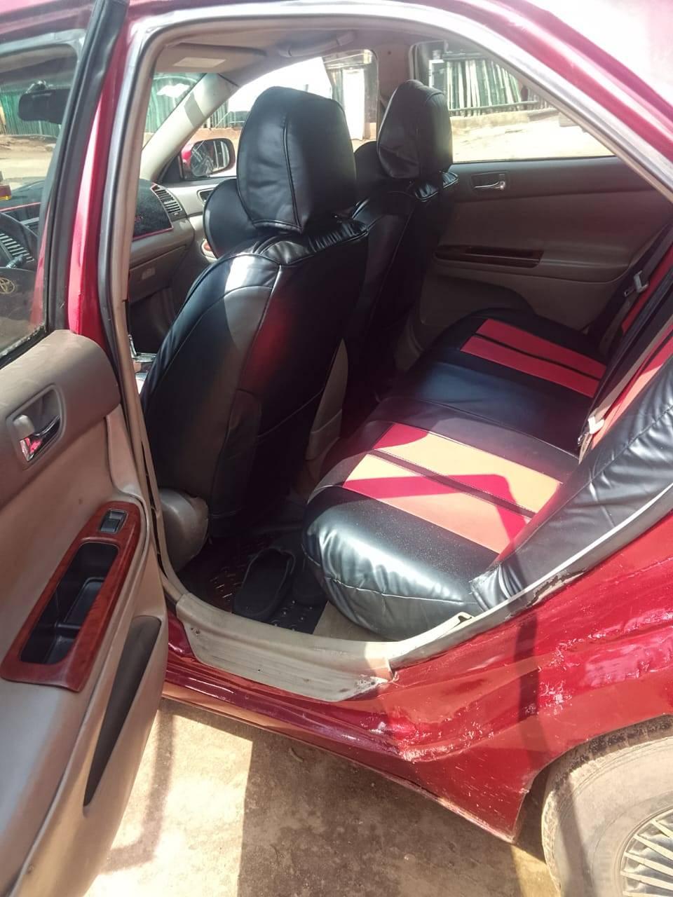 A picture of 2006 Toyota 2005