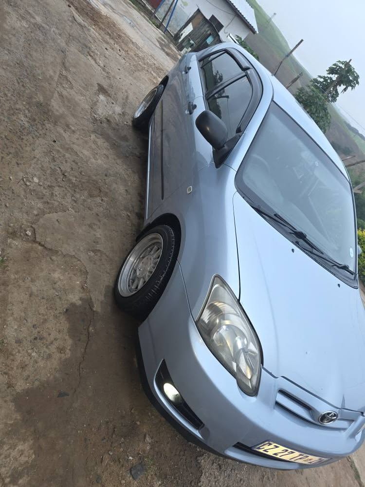 used toyota runx