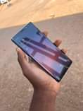 A picture of Galaxy note8 