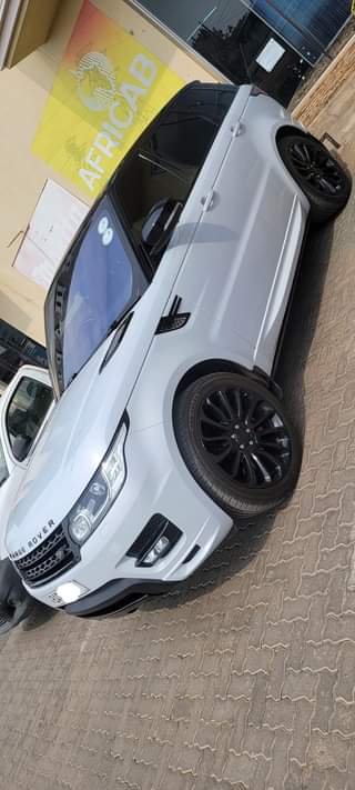 land rover