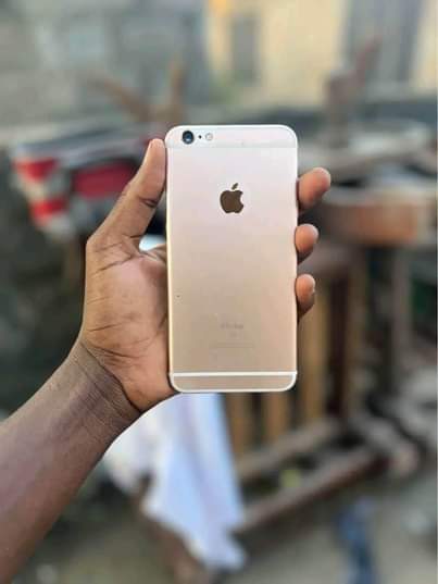 A picture of iPhone6s GB 64 Battery100 fingerprint 150000 Cm ni official Nichk0623839071