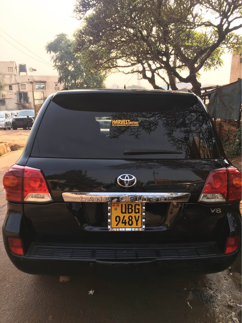 A picture of LAND CRUISER V8 130M PETROL ENGINE CALL OR WHATSAPP 0759133661