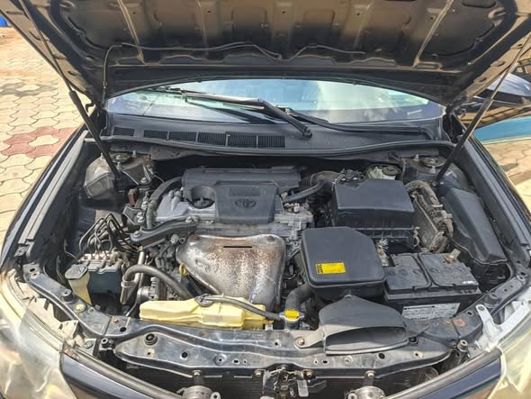 A picture of DIRECT 2014 TOYOTA CAMRY SE