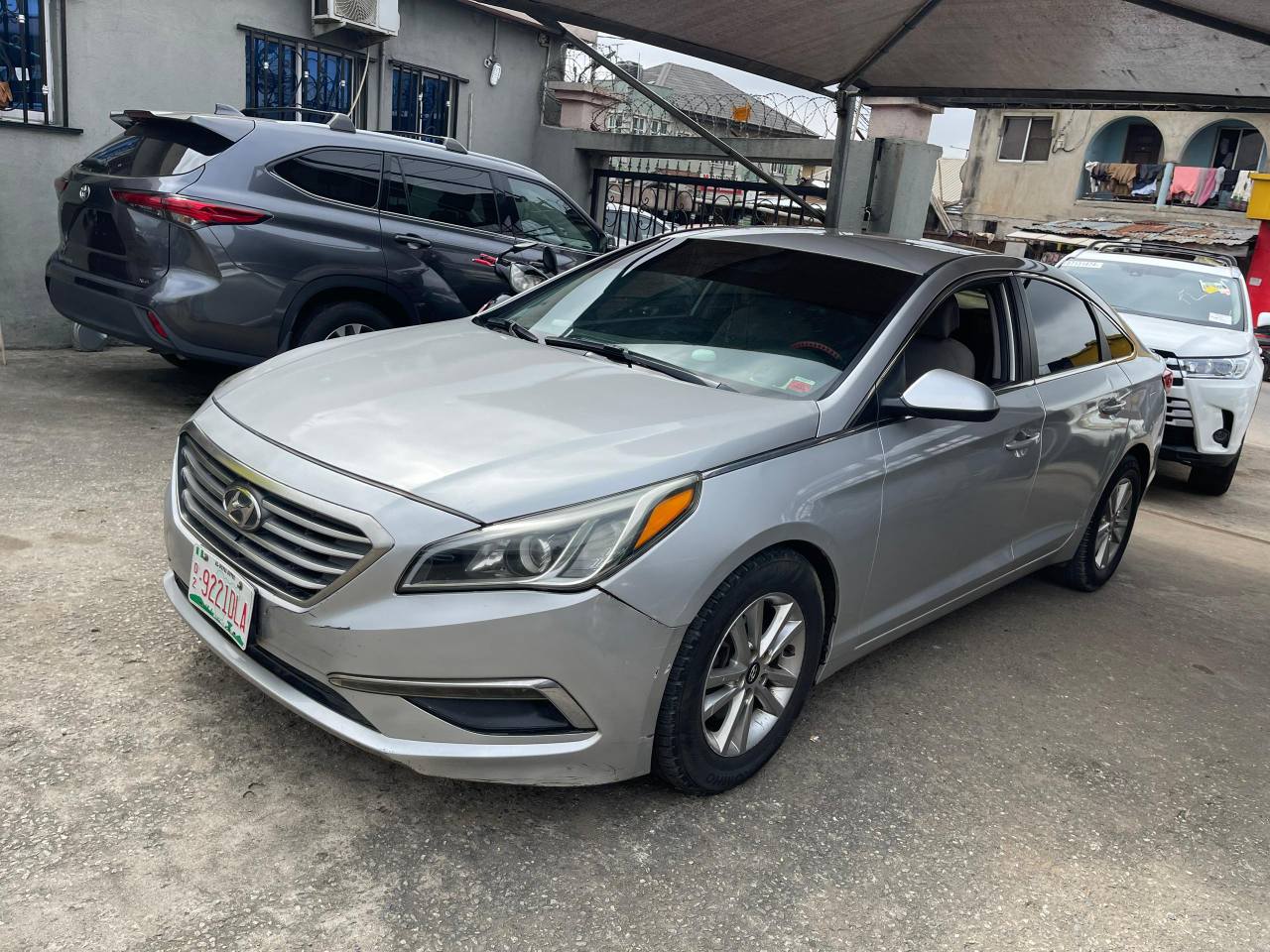 A picture of Flash sale Fairly used 2015 Hyundai Sonata. Toks Standard. 10.8m