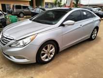 A picture of Extremely sound and clean Hyundai sonata 2013 model registered