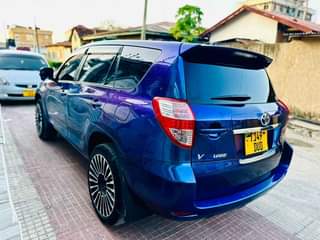 A picture of TOYOTA VANGUARD